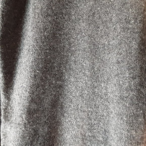Aritzia Babaton Grey Scoop Back Sweater Long Wool Cashmere Size XS - Picture 5 of 16
